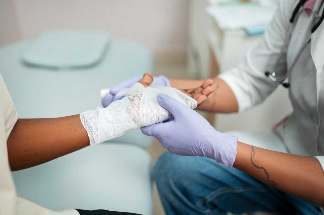 Acute Illness & Minor Injury Care